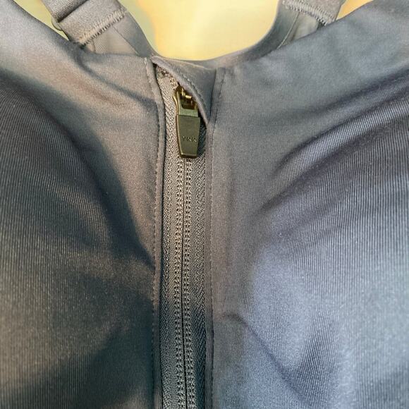 36E Calia Sports bra by Carrie Underwood - Picture 2 of 8